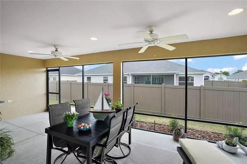 Finished enclosed patio screen area